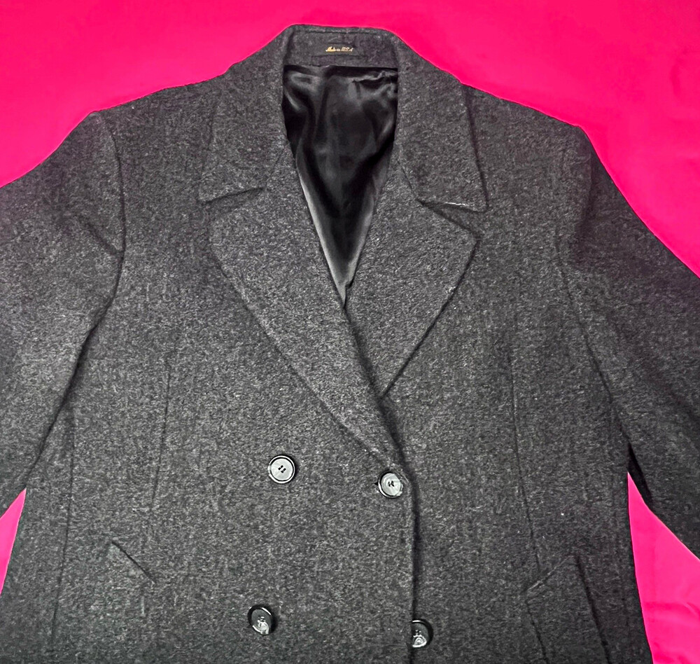 Vintage London Fog Men's Gray Wool Blend Long Overcoat Lined Pockets Size 44 R